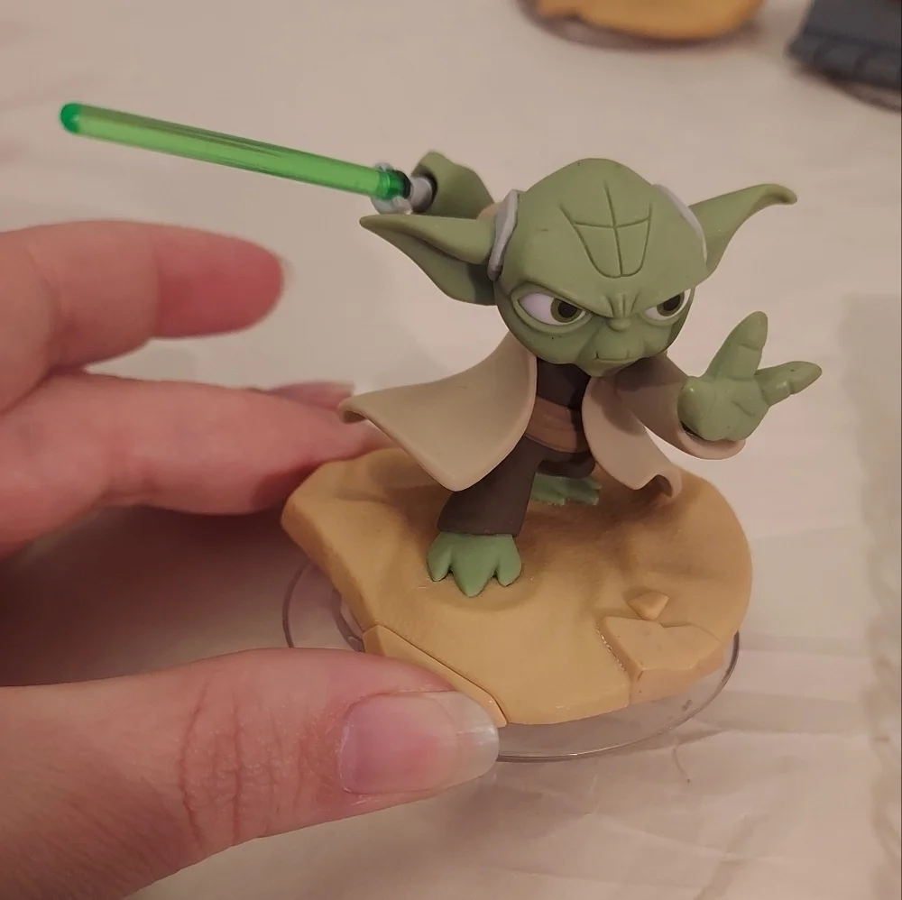 Lot of FIVE (5) Disney Infinity Figures - Marvel, Pixar and Star Wars